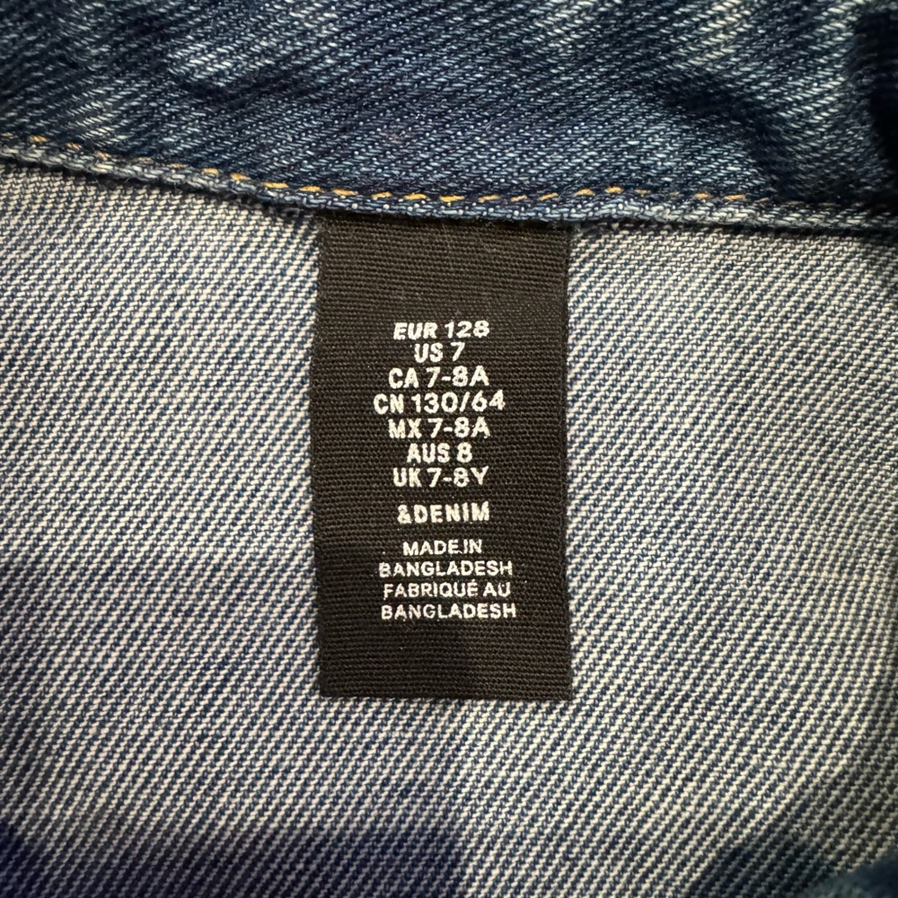 H&M Denim Button-Up Shirt with Pocket - Picture 5 of 6
